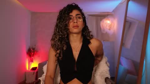 Snapshot of taylormich1 chatting on February 2026 08:52:01 PM taylormichell online show from February 2026 08:52:01 PM