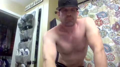 Snapshot of taylors2822 chatting on February 2026 07:29:01 PM taylors2822 online show from February 2026 07:29:01 PM