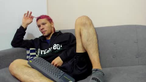 Snapshot of tayson_scott chatting on January 2026 01:16:02 PM Tayson online show from January 2026 01:16:02 PM