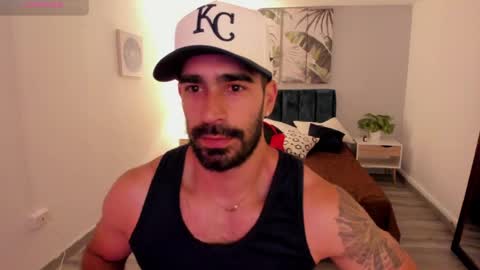 Snapshot of tbastian chatting on May 2026 08:38:02 PM BASTIAN online show from May 2026 08:38:02 PM