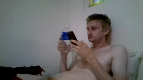 Snapshot of tcute0 chatting on July 2026 09:34:01 PM tcute0 online show from July 2026 09:34:01 PM