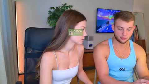Snapshot of team2fit chatting on April 2026 05:14:02 AM team2fit online show from April 2026 05:14:02 AM
