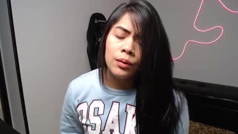 DYNAMITE DUO69 online show from December 2024 03:05:01 PM