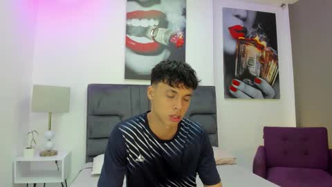 Team Twinks online show from November 2025 11:21:02 AM