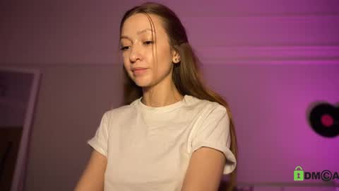 Snapshot of tease_eve_lure chatting on May 2026 07:20:02 PM call me Eva online show from May 2026 07:20:02 PM