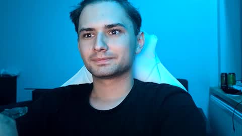 Snapshot of teasenova chatting on October 2025 06:18:01 PM Vlad online show from October 2025 06:18:01 PM