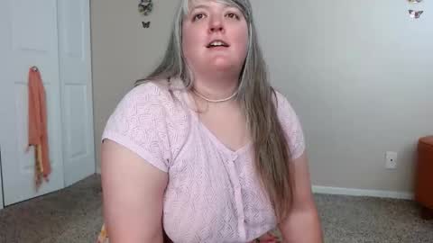 Snapshot of teases chatting on April 2026 04:02:02 PM teases online show from April 2026 04:02:02 PM