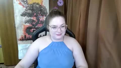 Snapshot of teasing_dora chatting on April 2026 09:39:01 PM Teasing Dora online show from April 2026 09:39:01 PM