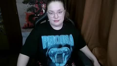 Snapshot of teasing_dora chatting on April 2026 11:57:01 PM Teasing Dora online show from April 2026 11:57:01 PM