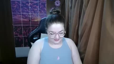Snapshot of teasing_dora chatting on May 2026 01:57:01 AM Teasing Dora online show from May 2026 01:57:01 AM