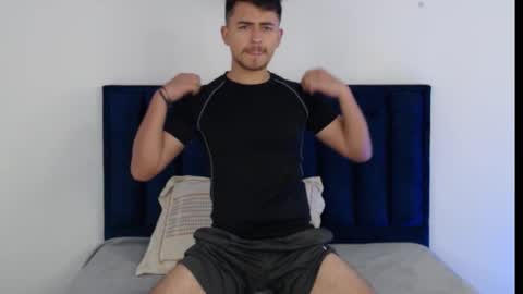 teban_28 online show from November 2025 07:02:01 PM