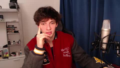 Teddy online show from December 2024 01:24:01 AM