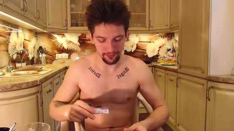 Teddy online show from March 2025 05:00:02 AM