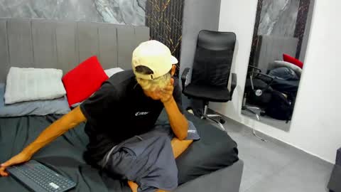 Tedy online show from April 2026 01:59:02 PM