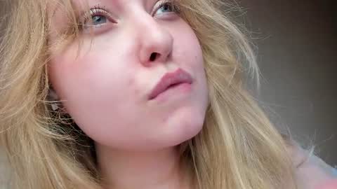 Snapshot of teeencutee chatting on July 2026 07:23:02 AM Monika --------------2 stream 700 GMT day online show from July 2026 07:23:02 AM