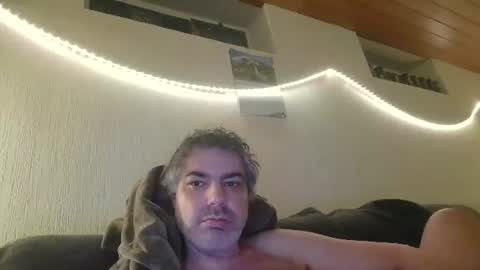 Peter online show from December 2025 06:13:02 PM