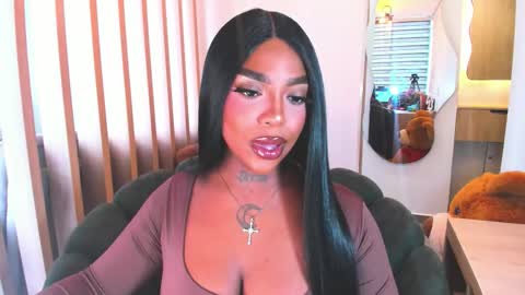 Teerry online show from October 2025 05:13:02 PM