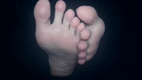 Viv West online show from December 2025 04:21:01 AM