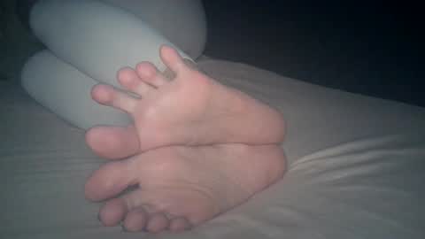 Viv West online show from February 2026 06:22:01 AM