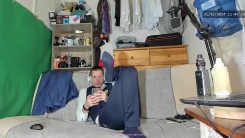 Virg Lszl online show from December 2024 10:48:01 AM