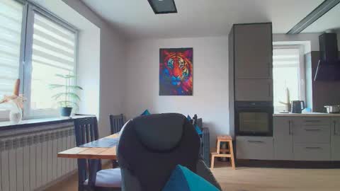 Amazing SALOME online show from October 2025 08:57:02 AM