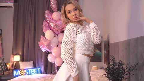 Tella online show from December 2024 08:03:02 AM