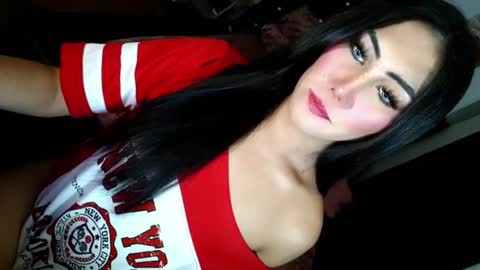 Snapshot of temptationoflust chatting on June 2026 09:17:01 PM Im Dianna DONT FORGET TO FOLLOW ME online show from June 2026 09:17:01 PM