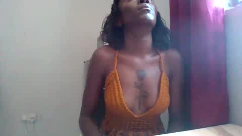 Snapshot of temptiebony69 chatting on October 2025 10:00:02 AM temptiebony69 online show from October 2025 10:00:02 AM