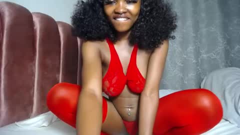 Snapshot of tempting_tiah chatting on July 2026 03:45:02 AM tiah online show from July 2026 03:45:02 AM