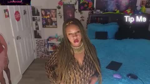 Gaia online show from November 2025 12:32:02 AM