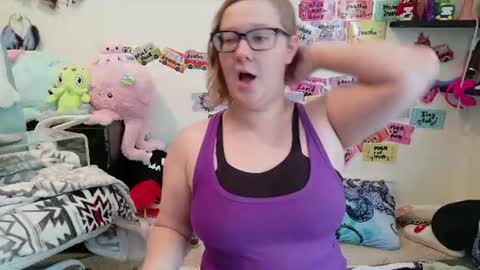 Pixie and Tentacle Overlord online show from July 2026 06:18:01 PM