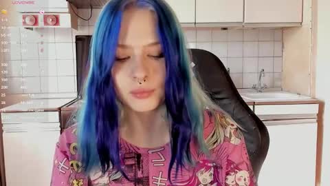 Snapshot of tender__kitty chatting on September 2025 12:26:01 PM Sue online show from September 2025 12:26:01 PM