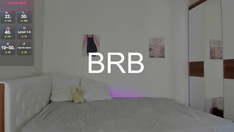 Snapshot of tender_babyy chatting on February 2025 05:19:02 PM Sexy girl Li online show from February 2025 05:19:02 PM