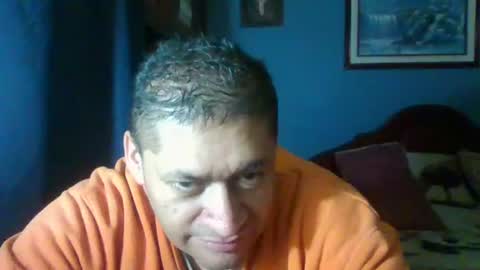 Snapshot of tender_eldelatienda chatting on June 2026 12:20:01 AM Fabio Canavaro online show from June 2026 12:20:01 AM