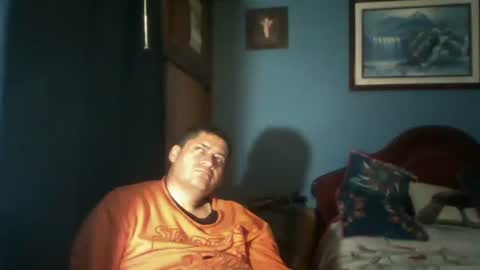 Snapshot of tender_eldelatienda chatting on July 2026 11:31:01 PM Fabio Canavaro online show from July 2026 11:31:01 PM