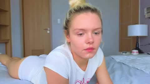 Amanda and Kenny online show from May 2026 03:03:01 AM