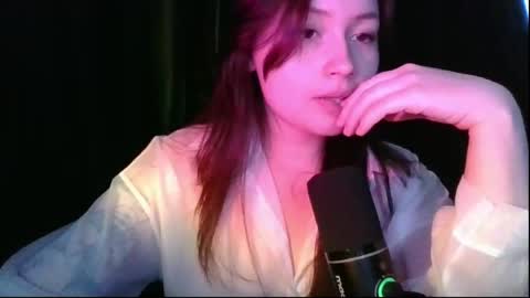 Snapshot of tendre_amelia chatting on May 2026 05:53:01 PM tendre_amelia online show from May 2026 05:53:01 PM