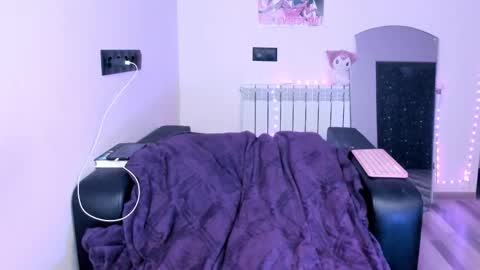 Kira online show from February 2026 10:50:01 PM