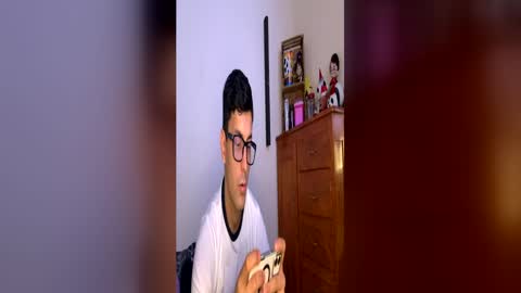 Snapshot of teo_rojas chatting on June 2026 03:17:01 AM Rojas online show from June 2026 03:17:01 AM