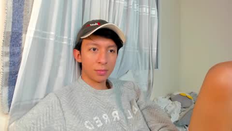 Juanfe  online show from February 2025 01:00:02 AM