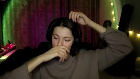 Anny Simpson online show from March 2026 08:02:01 PM