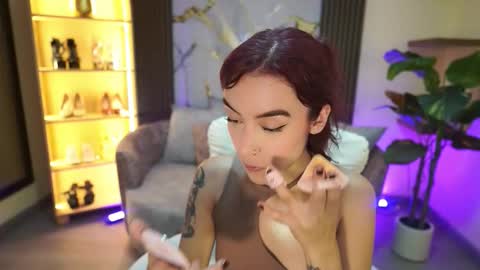 Snapshot of tessaafox chatting on February 2026 01:20:01 PM Tessa Fox online show from February 2026 01:20:01 PM