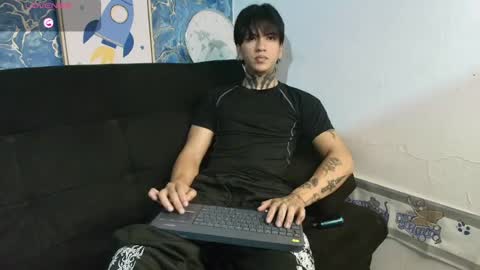 Tessarion online show from May 2026 04:10:02 AM