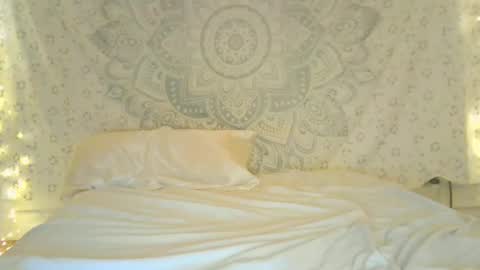 Snapshot of tessatempest chatting on November 2025 05:41:02 AM tessatempest online show from November 2025 05:41:02 AM