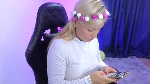 Snapshot of tessawhisnton chatting on December 2024 05:04:02 PM Tessy online show from December 2024 05:04:02 PM