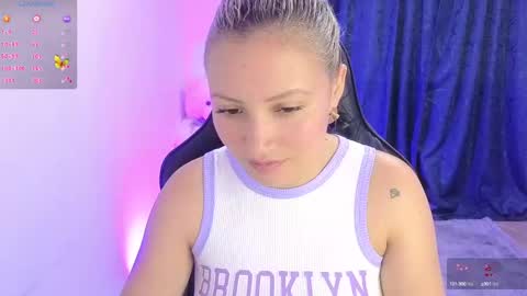 Snapshot of tessawhisnton chatting on January 2025 02:40:02 PM Tessy online show from January 2025 02:40:02 PM