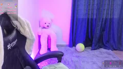 Snapshot of tessawhisnton chatting on January 2025 02:50:01 PM Tessy online show from January 2025 02:50:01 PM