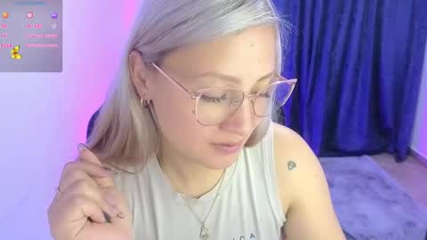 Snapshot of tessawhisnton chatting on February 2025 07:02:02 PM Tessy online show from February 2025 07:02:02 PM