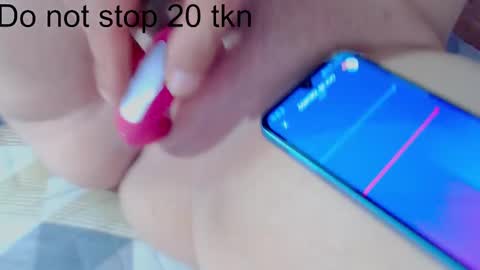 Snapshot of tessayleo_13 chatting on March 2025 03:38:02 PM tessa y leo online show from March 2025 03:38:02 PM