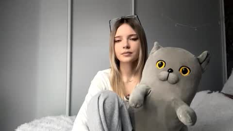 tessiebe online show from February 2026 11:40:01 AM